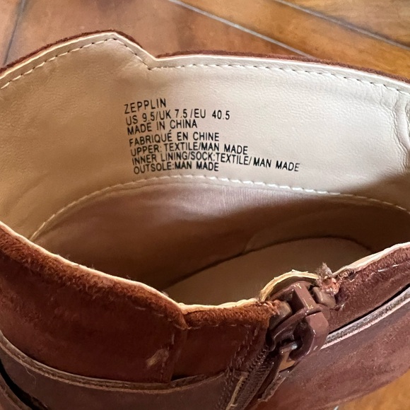 JustFab Zepplin Cross-Buckle Heeled Ankle Boot – Women’s Size 9.5 - Picture 7 of 7